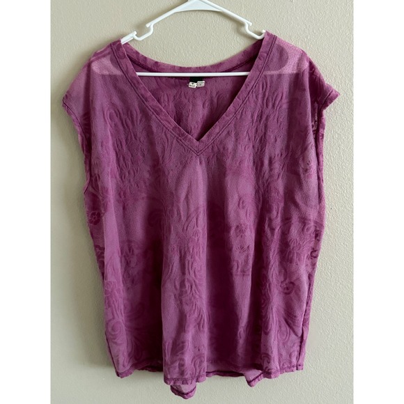 We The Free Tops - We The Free Free People Purple Burnout Paisley V-Neck Cap Sleeve Top Size Medium